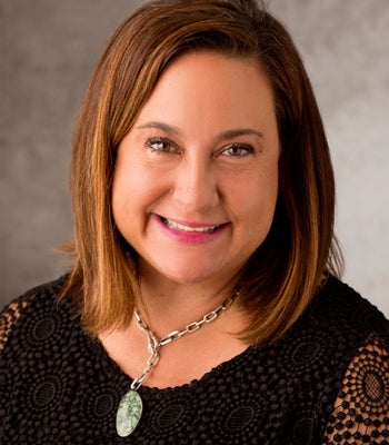 Portrait of Jennifer Berger, Realtor.